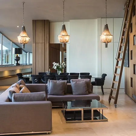 Villa Vagabunda Luxury 6 Bedroom For Rent *