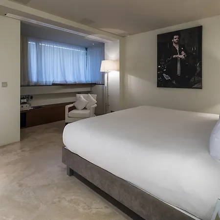 Vagabunda Luxury 6 Bedroom For Rent Roca Llisa