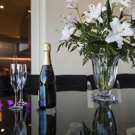 Vagabunda Luxury 6 Bedroom For Rent Villa Roca Llisa