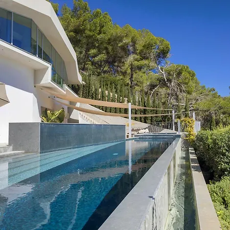 Villa Vagabunda Luxury 6 Bedroom For Rent