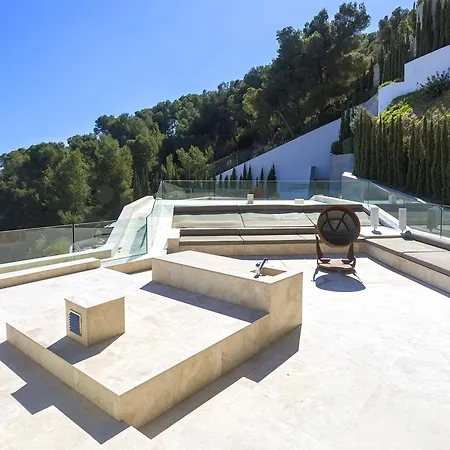 Villa Vagabunda Luxury 6 Bedroom For Rent